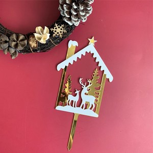 Adornos acrílicos de doble capa para pasteles navideños con diseño de muñeco de nieve y reno, con temática de miel y dulzura. - Product Image 4