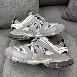 Chaussures de course luxueuses, respirantes et confortables. LED Marque bien connue. Chaussures pour hommes à la mode - Product Image 2