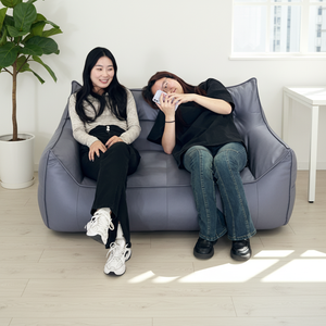 Sofá Cama Compacto de Dos Plazas con Relleno de Esponja, Tapizado en Tela, Diseño Cuadrado para Apartamento - Product Image 1