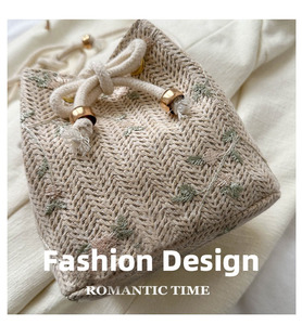 <span class=keywords><strong>Tik</strong></span> <span class=keywords><strong>Tok</strong></span> Trending Products Cute Mini Summer Vibes Bags Bolsos de mujer Señoras Niñas pequeñas Diseñador Monedero Cubo de punto Bolso de paja - Product Image 3