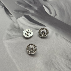 Punkrock zilveren rivet metalen schakelknop, edgy geometrische cirkel met kristallen <span class=keywords><strong>halo</strong></span> voor leren jas - Product Image 5