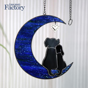 Fornecimento personalizado atacado decoração do jardim e cão suncatchers cristal pendurado quadro lua vitrais suncatcher janela de vidro - Product Image 3