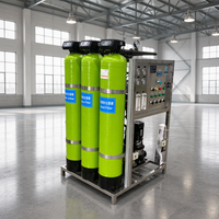 Système de traitement d'eau par osmose inverse 2T/H pour l'alimentation centrale des hôpitaux et fonctionnement automatique