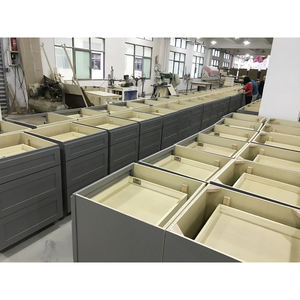 אור אפור מבריק מודרני מטבח ארונות עיצוב עם זכוכית ארון דלת - Product Image 6