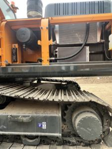 รถขุดตีนตะขาบมือสอง ฮุนได 305LC-9T น้ำหนัก 30 ตัน เครื่องจักรก่อสร้าง รถขุดมือสอง ฮุนได 305LC-9T - Product Image 3