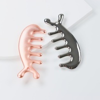 Peigne de massage en alliage de zinc or rose, portable, manuel, pour drainage lymphatique, relaxation de la tête, soin des cheveux, massage du cuir chevelu, à dents larges, en forme de dauphin