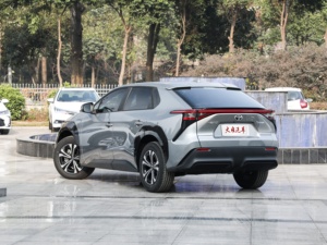Toyota BZ4X EV 2022, SUV haute performance, 5 portes, 5 places, autonomie de 400 km, prix de gros, commande en gros, véhicule à énergie nouvelle - Product Image 2