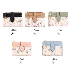 Portefeuille Femme Tendance à Motifs Floraux Grande Capacité en Cuir PU, Porte-Cartes Intégré, Porte-Monnaie Fin à Fermeture Éclair, Élégant avec Bouton Pression Feuille en Polyester - Product Image 3
