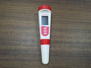 Testeur d'eau numérique avec rétroéclairage 4 en 1 Test EC/TDS/<span class=keywords><strong>PH</strong></span>/TEMP <span class=keywords><strong>Kit</strong></span> de testeur de qualité de l'eau <span class=keywords><strong>pour</strong></span> piscines Eau potable - Product Image 4