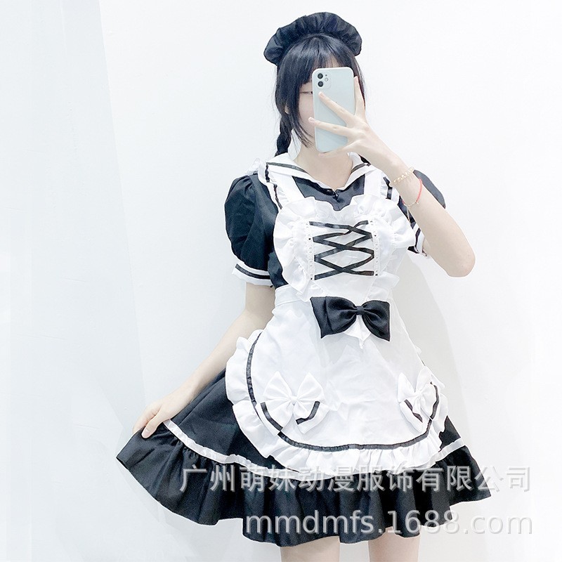 810 Black petticoat with white stockings