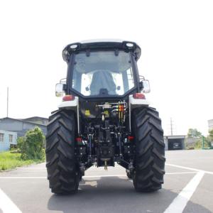 Tractor Diésel 4x4 de 90HP Fabricado en China con Motor Yunnei y Cabina, de Gran Potencia para Uso en Huertos y Granjas - Product Image 3