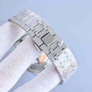 Montre mécanique pour homme édition modifiée 2025 incrustée de briques, montre calendrier de haute qualité avec zircon scintillant dense - Product Image 6