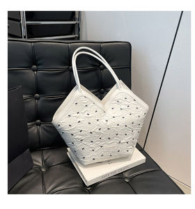 <span class=keywords><strong>Sac</strong></span> <span class=keywords><strong>fourre</strong></span>-<span class=keywords><strong>tout</strong></span> imprimé grande capacité pour <span class=keywords><strong>femme</strong></span>, collection été 2026, avec nœud décoratif en dentelle, <span class=keywords><strong>sac</strong></span> à main en cuir PU, <span class=keywords><strong>sac</strong></span> à bandoulière - Product Image 5