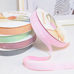 Großhandel 2,5cm Geripptes Wellenmuster-Band für DIY-Backen, Blumensträuße, Dekorative Geschenkboxen und Bänder - Product Image 2