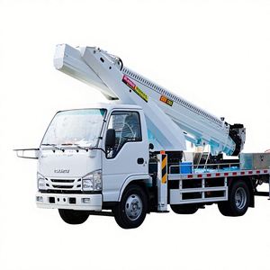 Camión con Plataforma Aérea Hidráulica Articulada Telescópica de 20 m, Marca Isuzu - Product Image 1