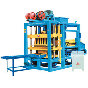 QT4-25 automática grande rojo precio de la máquina de fabricación de bloques con cinta transportadora - Product Image 3