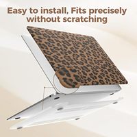 Housse de protection pour ordinateur portable en cuir PU léopard personnalisé, coque rigide en plastique pour MacBook Neo 13 pouces Air 13.6 15 Pro 14 16 pouces pour femmes