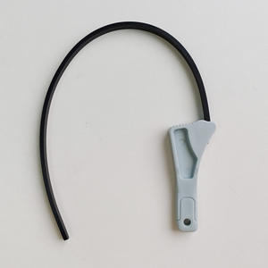 Outil multifonctionnel Lixin Tools de 4 pouces, clé à sangle réglable, ouvre-bouteille en plastique, outil pour filtre automobile - Product Image 4