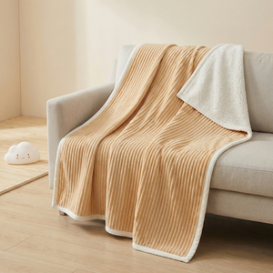 Manta de Franela Acanalada 3D de rPET Reciclado Ecológica al por Mayor, Certificada GRS, Ropa de Cama Sostenible para Hoteles, Adquisición Ecológica - Product Image 1