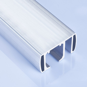 Rail inférieur en profilé d'aluminium pour porte coulissante d'armoire - Product Image 1