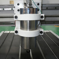Fresadora CNC de 3 Ejes Jinan Mosencnc para Grabado en Madera, Motor de Husillo de 2.2kW, Precisión de 0.01mm, Ahorro de Energía, Compatible con Syntec/Mach3