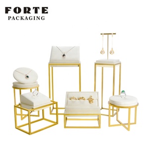 FORTE define overrides experience delicate 'jewlery' 'jewellry' display earring display - Product Image 3