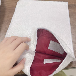 ถุงมือไมโครไฟเบอร์สีขาวคุณภาพปานกลาง สำหรับทำความสะอาดเฟอร์นิเจอร์ - Product Image 4