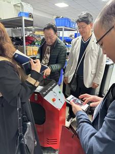 Máquina <span class=keywords><strong>de</strong></span> <span class=keywords><strong>Hielo</strong></span> <span class=keywords><strong>Seco</strong></span> Industrial <span class=keywords><strong>de</strong></span> Alta Potencia para Detallado <span class=keywords><strong>de</strong></span> Automóviles y Eliminación <span class=keywords><strong>de</strong></span> Óxido - Product Image 5