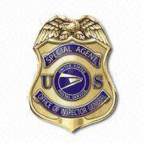 Badge en métal personnalisé de haute qualité, épingle à revers dorée - Product Image 4