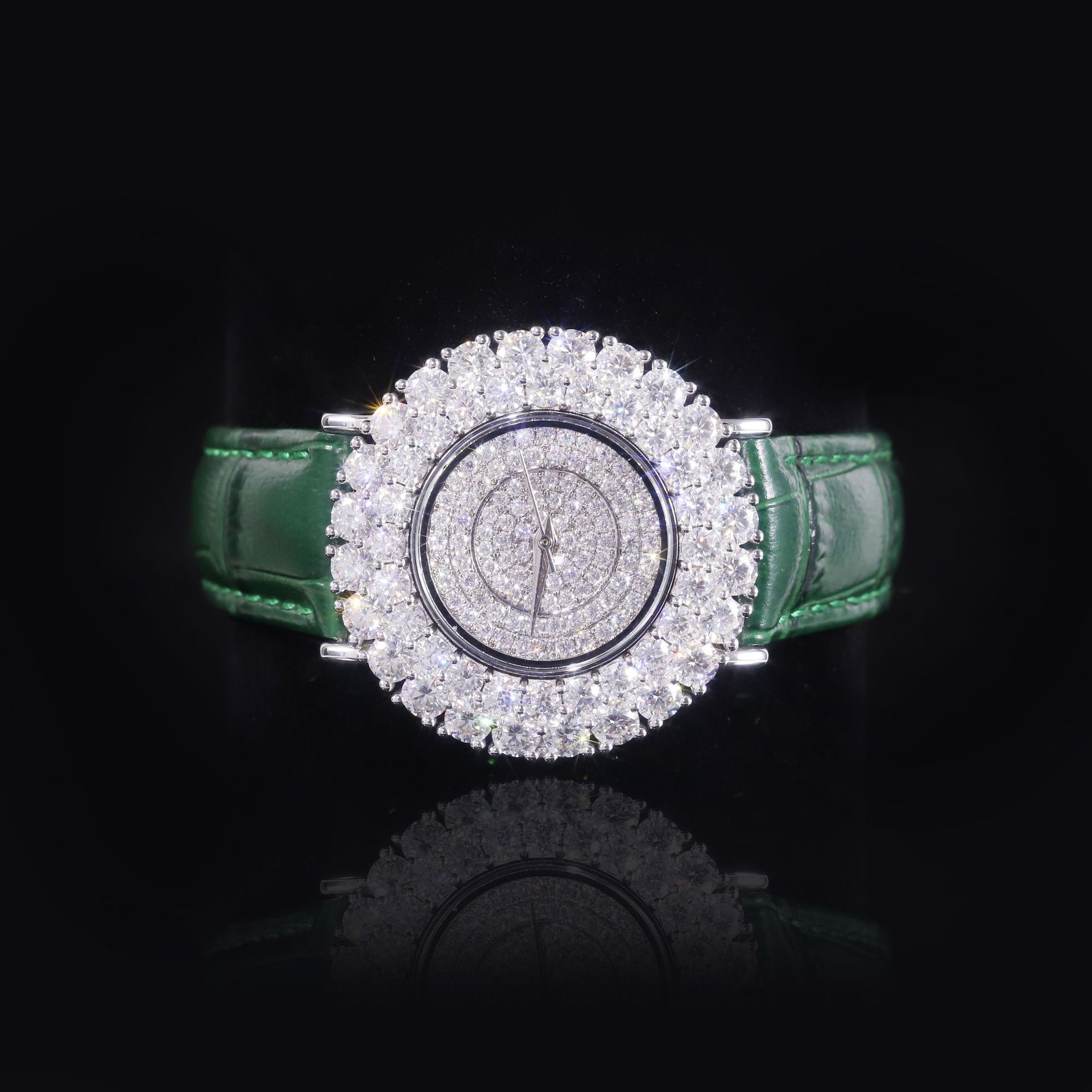 Reloj de moissanita de plata de ley 925 (correa verde)