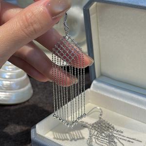 Boucles d'oreilles en argent pur S925, fabrication artisanale italienne, tissées, simples, vintage, accessoires à pampilles, design de niche, bijoux fins - Product Image 4