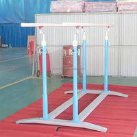 Gymnastique artistique professionnelle à hauteur réglable Gymnaste en bois Barres parallèles horizontales