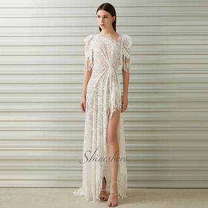 아름다운 레이스 짧은 소매 높은 분할 등이없는 알라인 웨딩 원피스 신부 가운 - Product Image 1