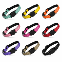 Collier pour chat Air Tag couleur unie avec support intégré, boucle de sécurité détachable, sangle réglable pour chats et chatons