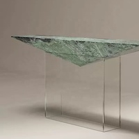 Console d'entrée convertible moderne avec plateau et base en marbre, design luxueux pour salon et hôtel