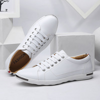 Baskets basses décontractées pour hommes en cuir synthétique rouge à lacets – Chaussures confortables pour la marche quotidienne
