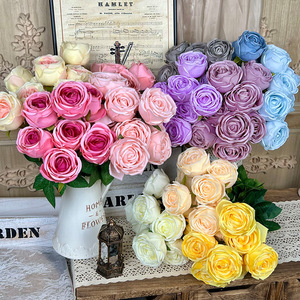 ช่อดอกกุหลาบราชวงศ์ประดิษฐ์ 9 หัว ดอกไม้ผ้าไหมสำหรับตกแต่งพื้นงานแต่งงาน จัดดอกไม้พลาสติก - Product Image 1