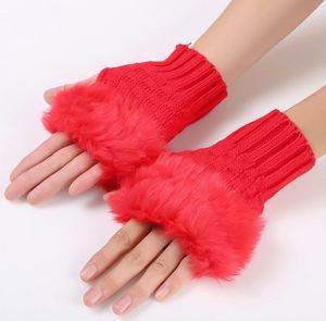 Wholesale Women Winter Plush Faux <b>Fur</b> Knitted <b>Gloves</b> Keep Warm Fashionable Short Mitten for Ladies - Product Image 4