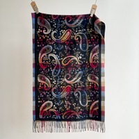 Selendang Wanita Motif Paisley Floral Vintage Berumbai, Benang Core-spun, Motif Kacang Mete Besar Warna-warni, Latar Belakang Hitam, Musim Gugur/Dingin