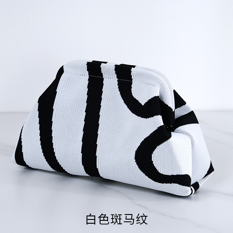 blanc [rayures zébrées]