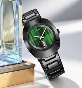 Montre à quartz pour homme SKMEI 9410, affichage de la date et du jour de la <span class=keywords><strong>semaine</strong></span>, montre tendance <span class=keywords><strong>en</strong></span> acier maillé, calendrier, étanche 3ATM, montre-bracelet pour homme - Product Image 6