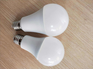 Fabricante y Proveedor de Bombillas LED E27 de 3W, 5W, 7W, 9W, 12W, 15W / Bombillas LED B22 / Materia Prima para Bombillas LED - Product Image 2