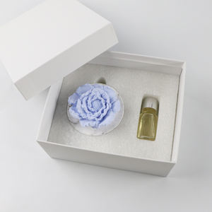 Оптовый ароматизатор для дома: керамический фарфоровый диффузор в форме пионы с эфирными маслами для ароматизации воздуха - Product Image 1