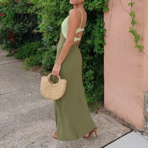 เดรสลำลองฤดูร้อนขายดีจากโรงงาน ผู้ผลิตโดยตรง สวมใส่สบาย สีพื้น เรียบหรู เซ็กซี่ แขนกุด ทรงเอไลน์ - Product Image 2