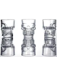 Logo baskı hediye makinesi presleme ruh tekila viski içme suyu özel viski kişiselleştirilmiş 50ml kafatası shot cam