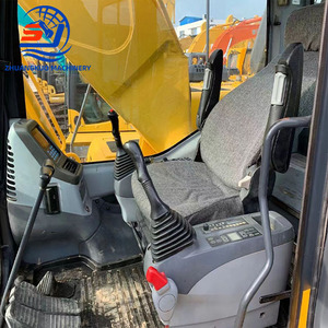 Excavadora de segunda mano Komatsu PC270 PC270-7, lista para envío inmediato. Excavadora usada en venta, disponible en stock. - Product Image 3