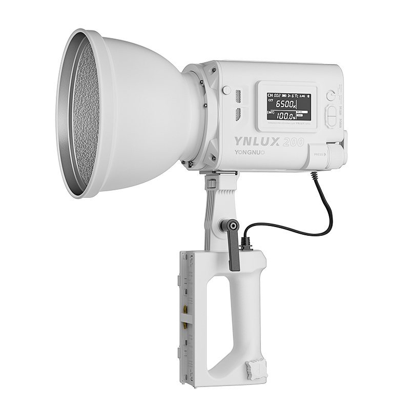 YONGNUO YN LUX200 撮影用LEDライト アダプタ付き 200W Amazon.com : YONGNUO YNLUX200 200W LED Video Light, Handheld