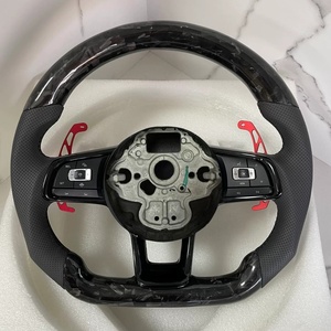 Volant en fibre de carbone forgé pour Volkswagen Jetta <span class=keywords><strong>Golf</strong></span> 7.5 <span class=keywords><strong>GTI</strong></span> MK7 MK7.5 MK5 Polo GTS GTD GTE Scirocco R Passat CC R-Line - Product Image 1