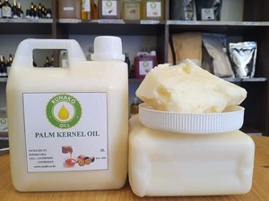 Aceite de palmiste prensado en frío PKO 100% puro y natural. Aceite vegetal. Aceite de palmiste refinado. Aceite de palmiste crudo. - Product Image 1