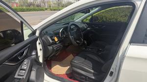 <span class=keywords><strong>SUBARU</strong></span> XV <span class=keywords><strong>SUV</strong></span> Usado, Motor Turbo, Asientos de Cuero, Neumáticos R18, Volante a la Izquierda, Cámara Trasera, Portaequipajes de Aluminio, Precio Económico - Product Image 4